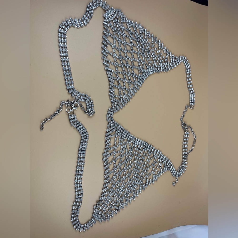 idealway Sexy Crystal Rhinestones Body Jewelry Fashion Bikini Chain Necklace